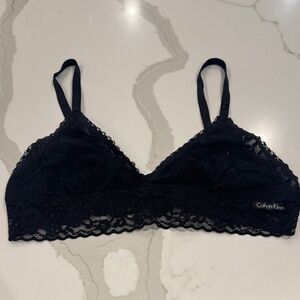 Calvin Klein Elegant Black Lace Bra